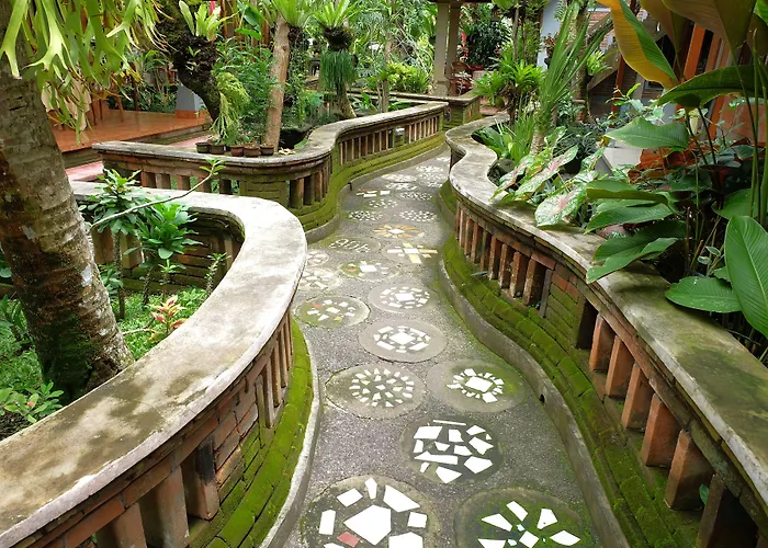 Ketut's Place 3*