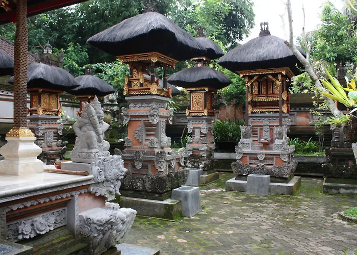 Ketut's Place 3*